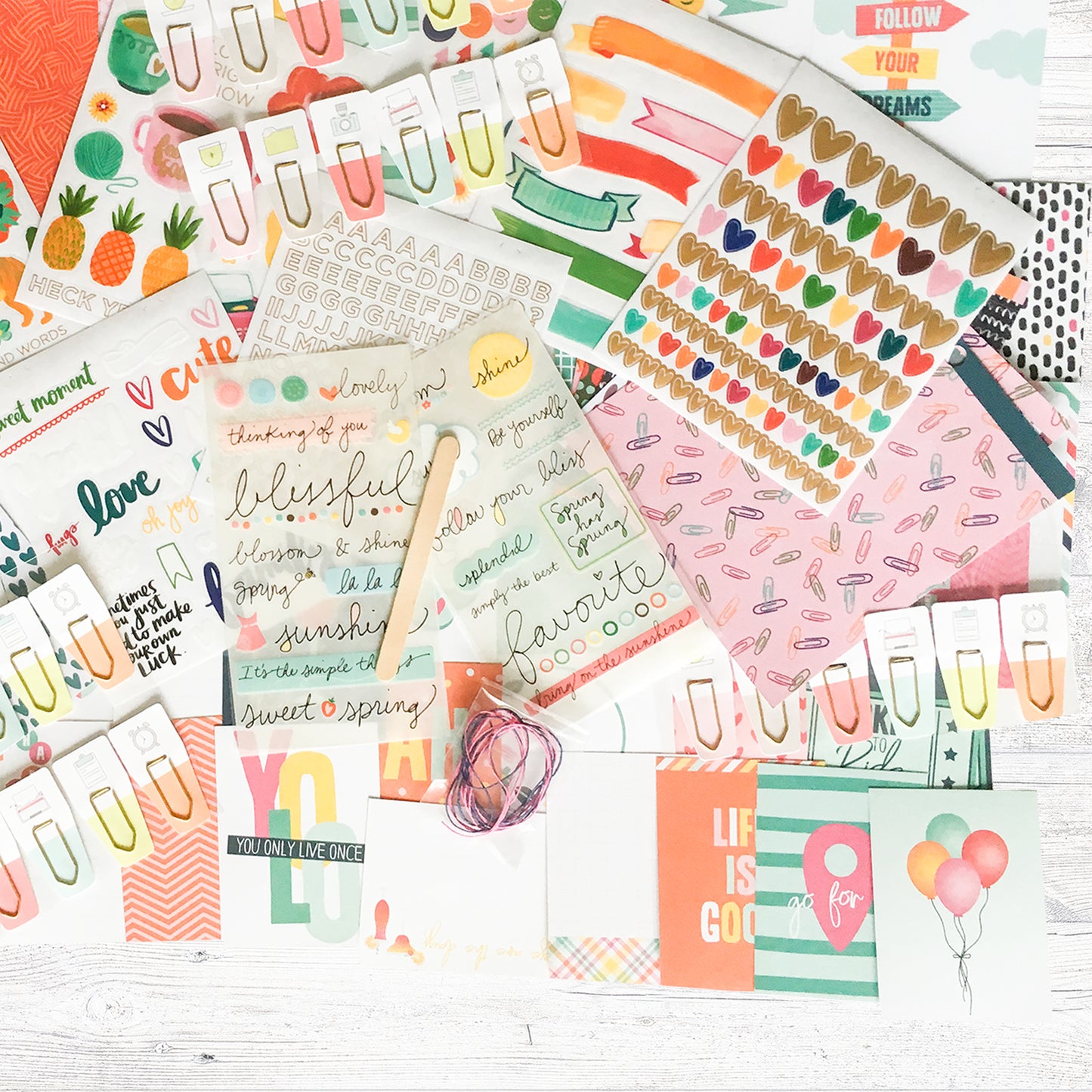 "A COLOURFUL DAY" POCKET KIT