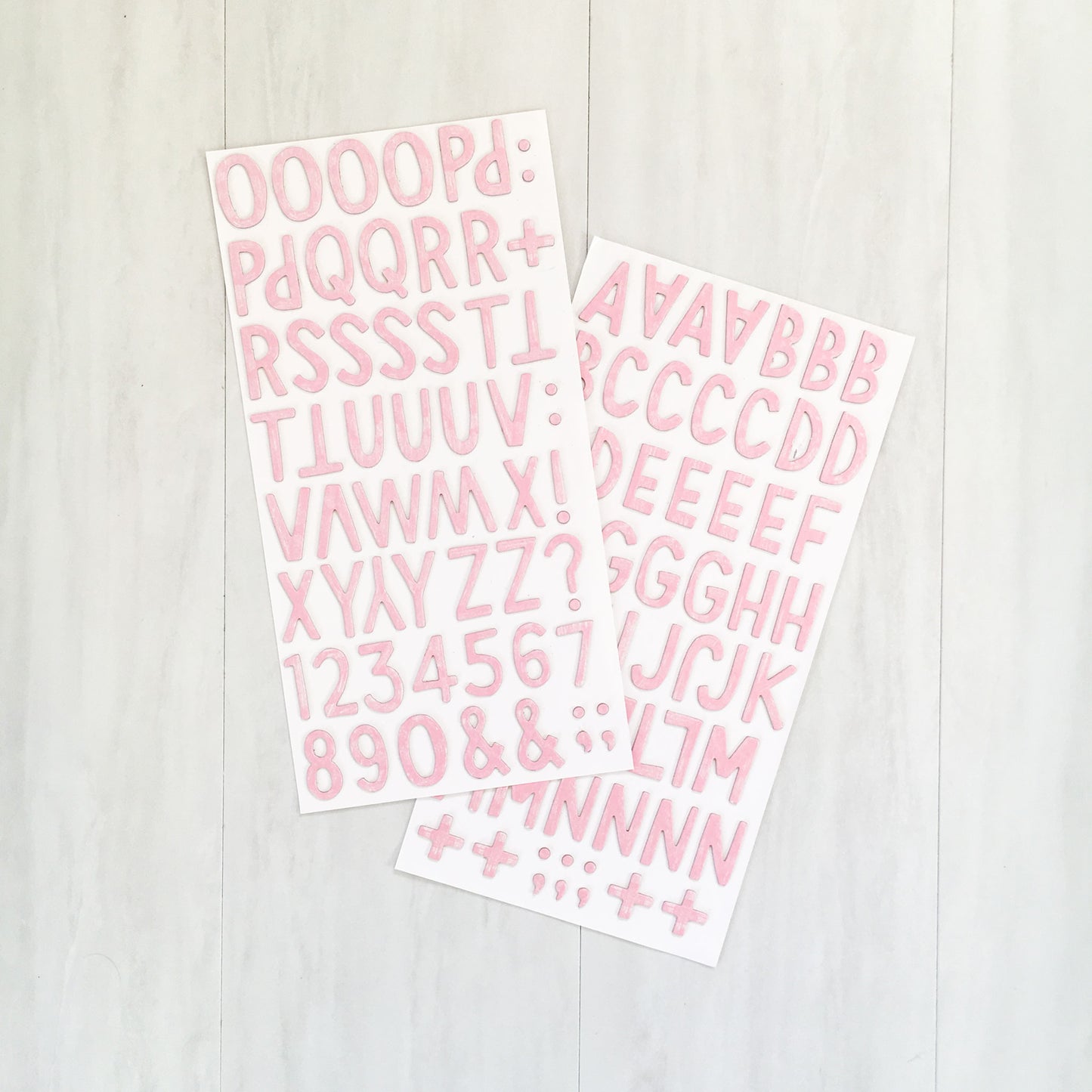 "HUGS & KISSES" SCRAPBOOK KIT