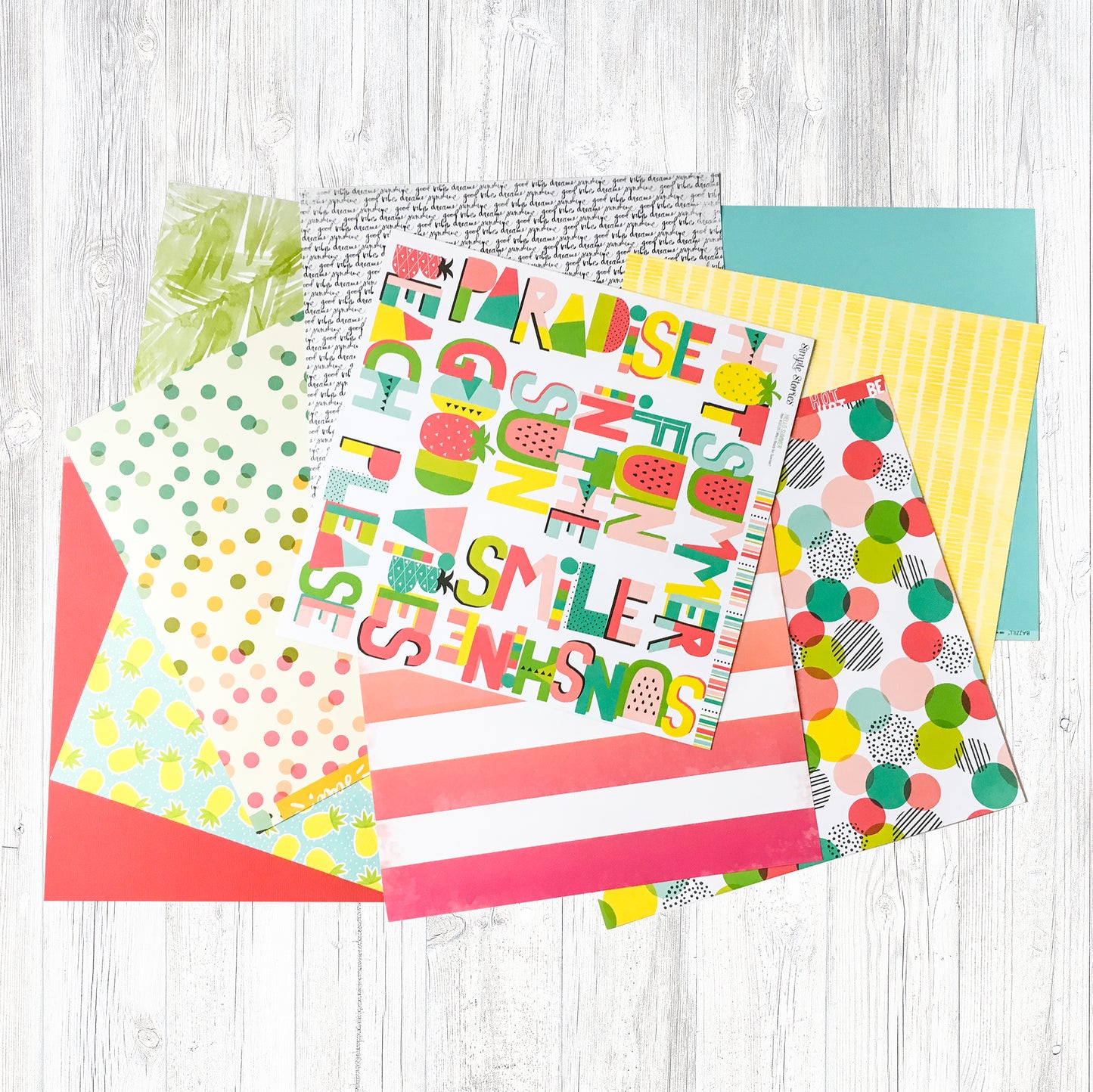 "FUN UNDER THE SUN" SCRAPBOOK KIT