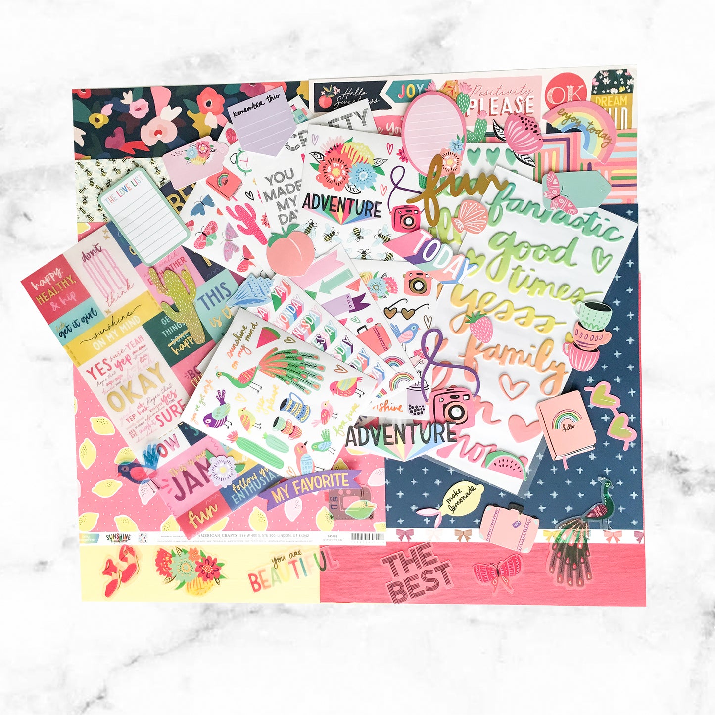 "BRIGHTEN ME UP" SCRAPBOOK KIT