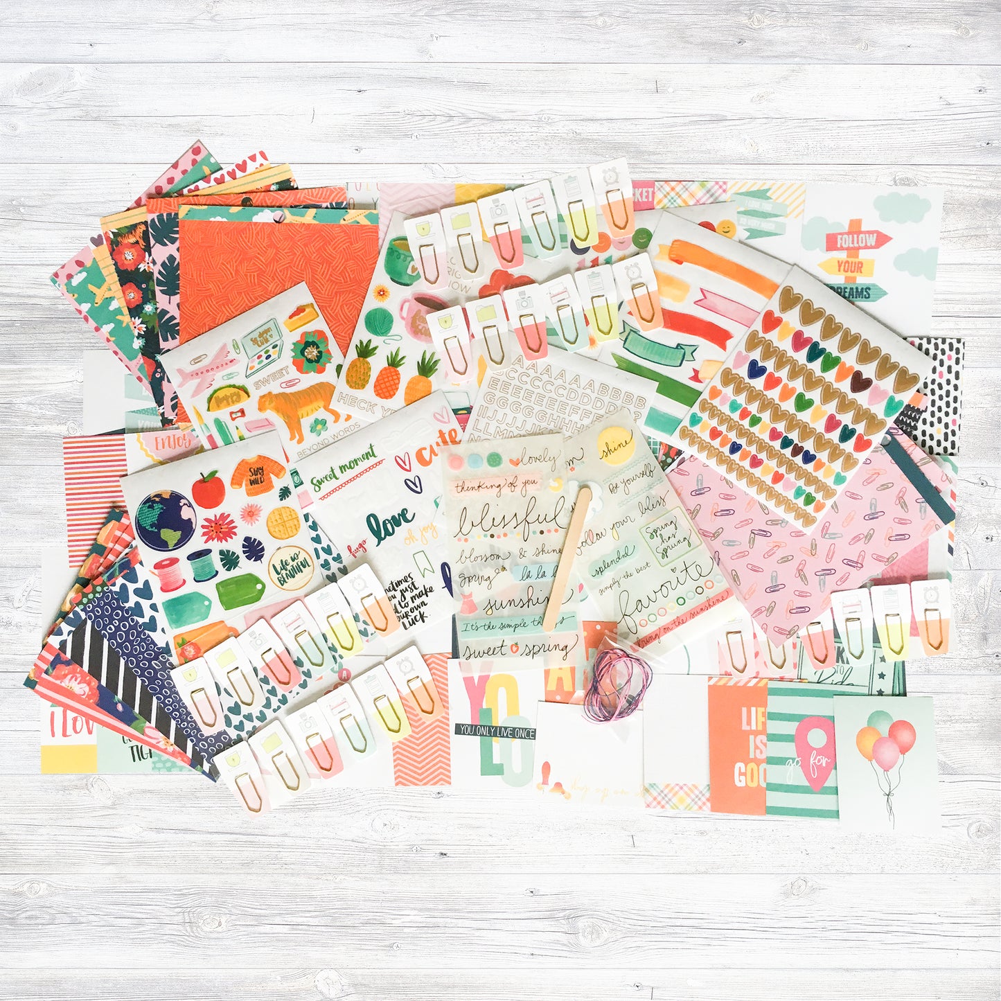 "A COLOURFUL DAY" POCKET KIT